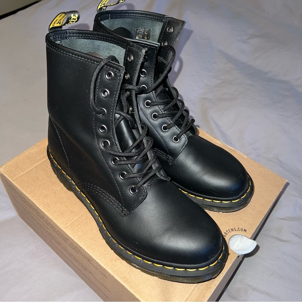 Black Leather Doc Martens (Nappa) size 10